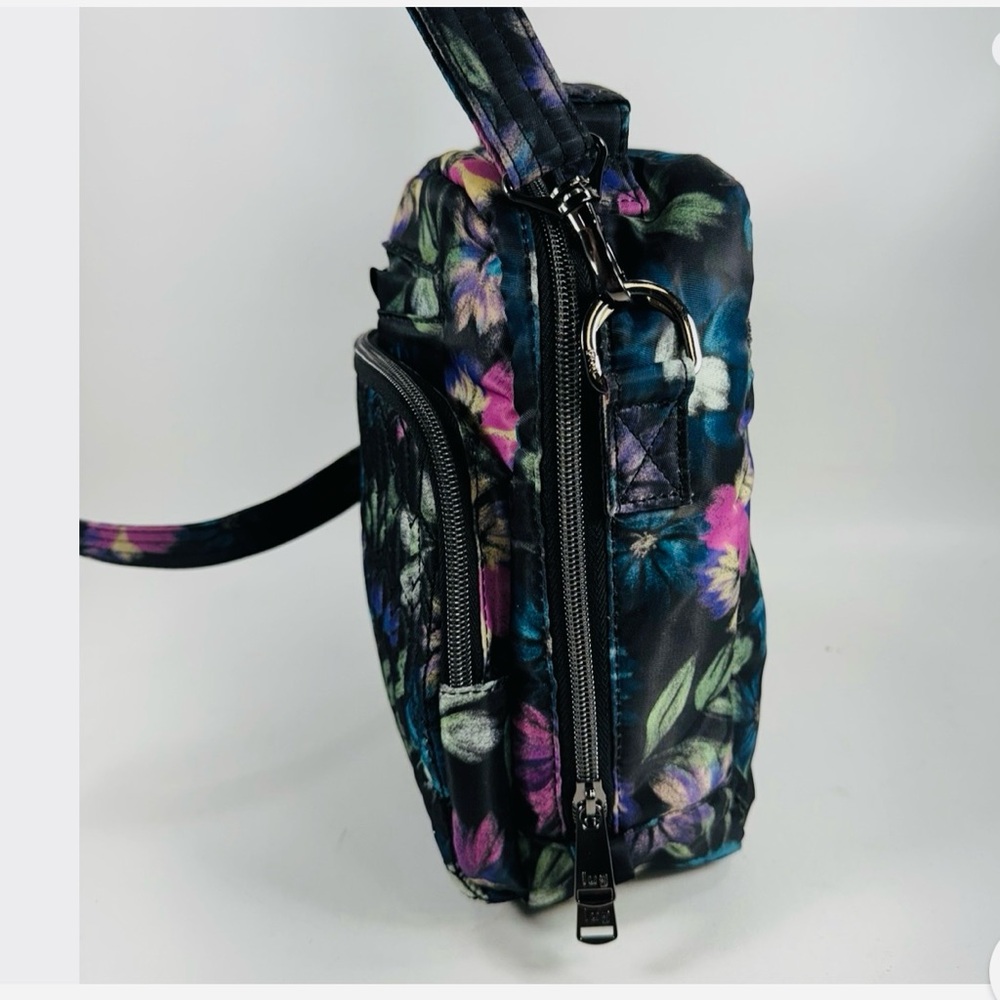 LUG Ranger Crossbody Shoulder Bag Bloom Black Floral Quilted - Picture 5 of 14